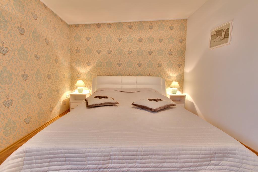 Toompuiestee Penthouse With Sauna * Tallinn