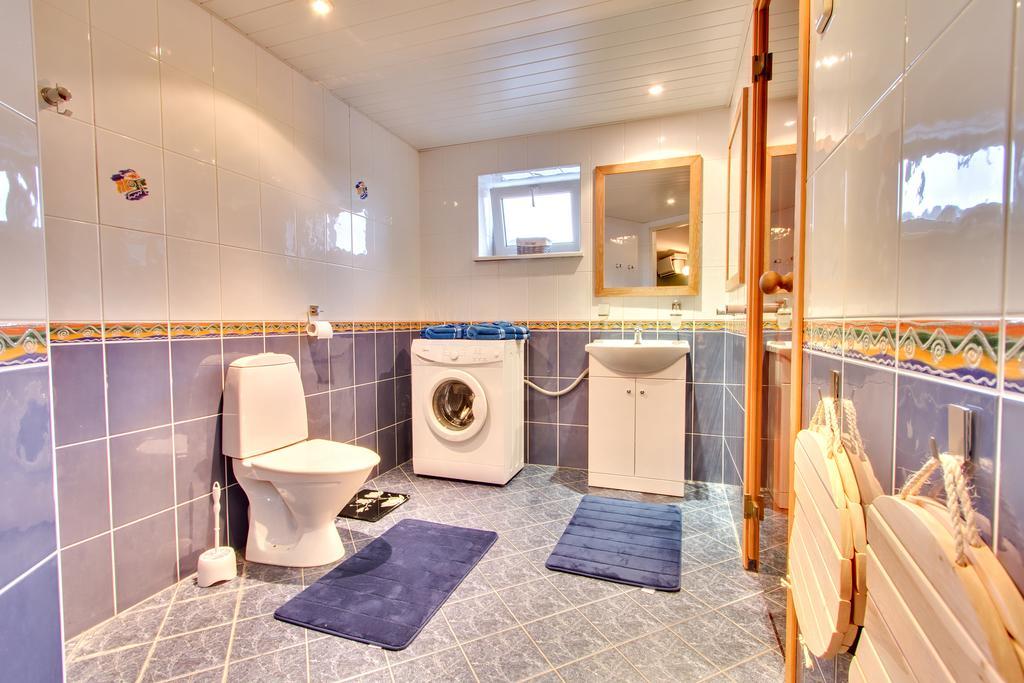 Toompuiestee Penthouse With Sauna Huoneisto *